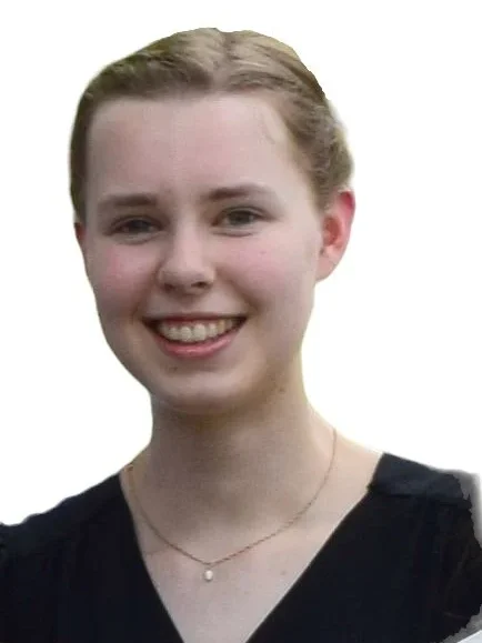 Jeune musicienne de l'OSJVS 
